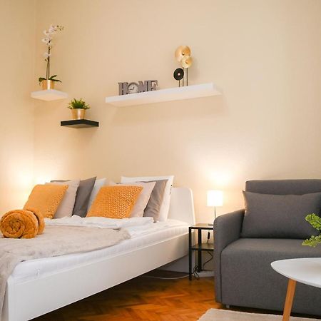 Your Home In Budapest: Cozy, Central & Silent Bagian luar foto